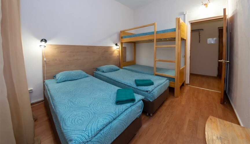 Эконом с 2-яр. кроватью